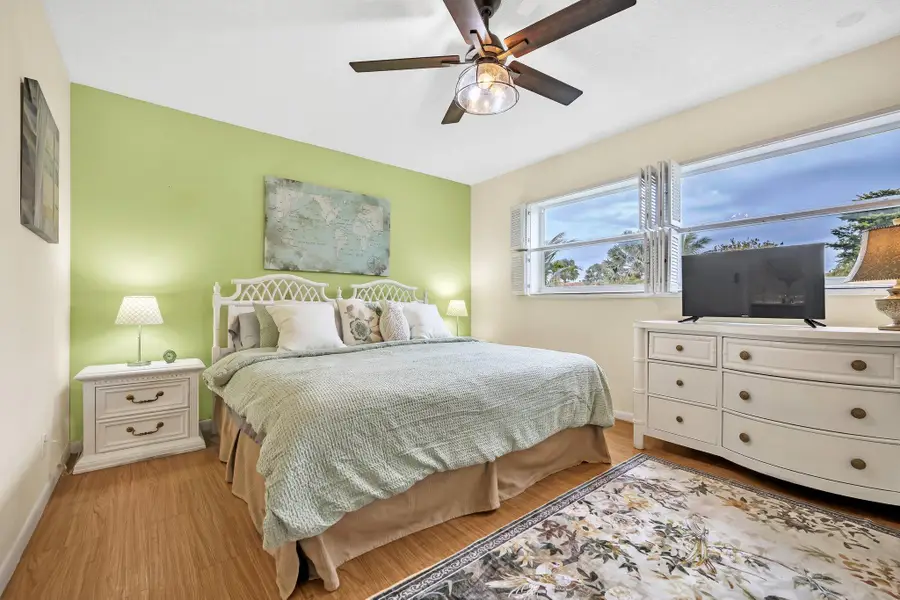 4805 NW 35th Street #412, Lauderdale Lakes, FL 33319 - #2