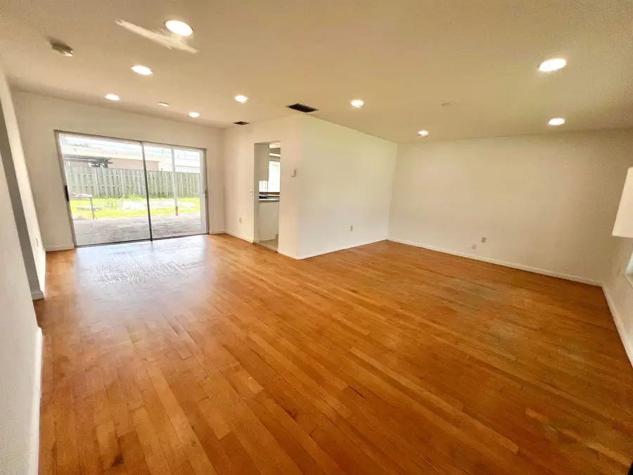 8900 NW 26th Street, Sunrise, FL 33322 - #3