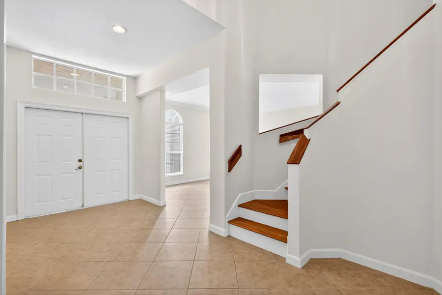 194 Lone Pine Drive, Palm Beach Gardens, FL 33410 - #2