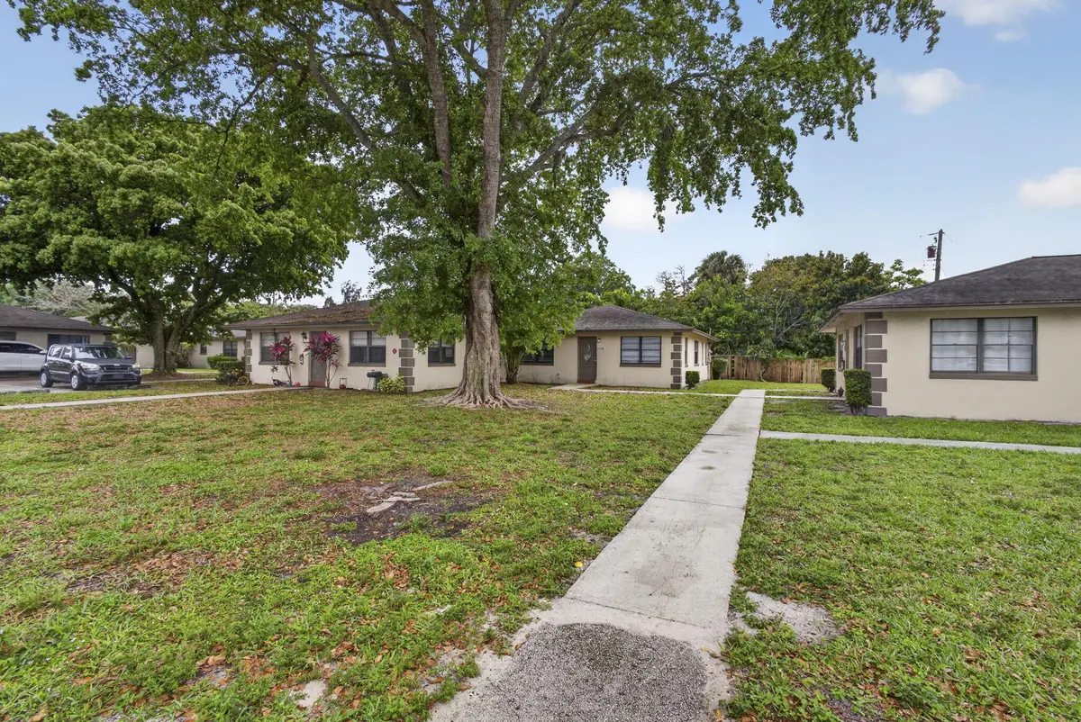 4726 Summit Boulevard, West Palm Beach, FL 33415 - #1