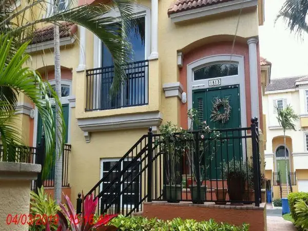 1813 Coral Heights Lane #1813, Oakland Park, FL 33308