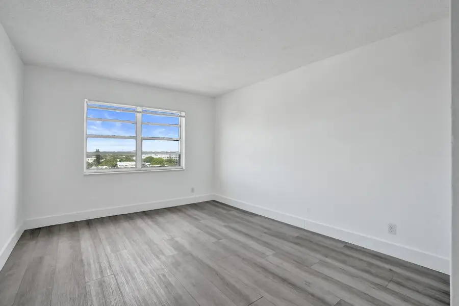 900 NE 18th Avenue #1004, Fort Lauderdale, FL 33304 - #3