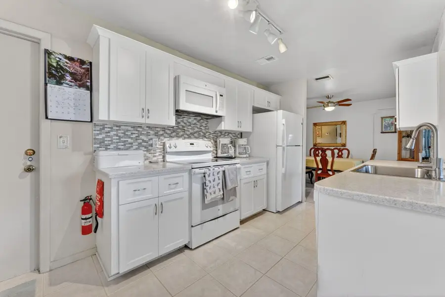 1211 NW 44th Street, Deerfield Beach, FL 33064 - #3