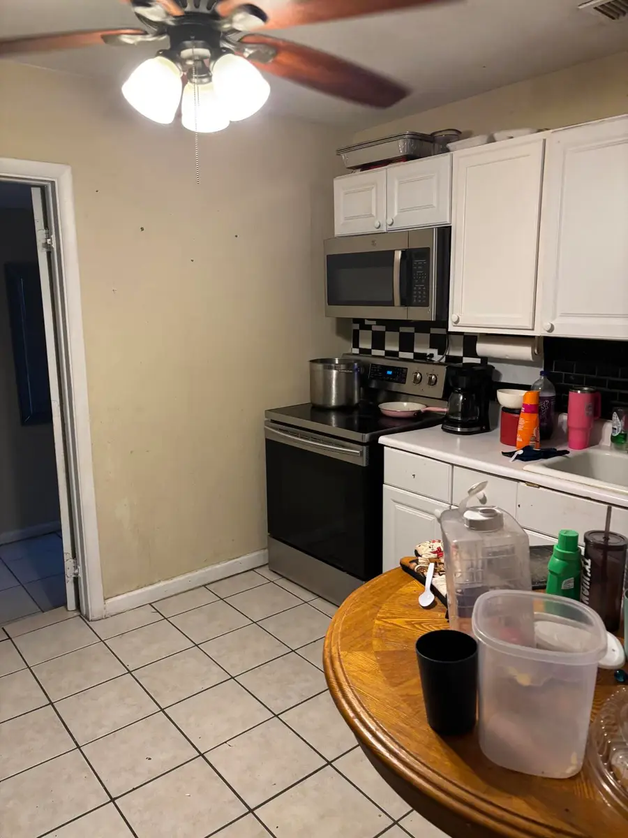 390 SW 7th Rd Road Sw, Vero Beach, FL 32962 - #2