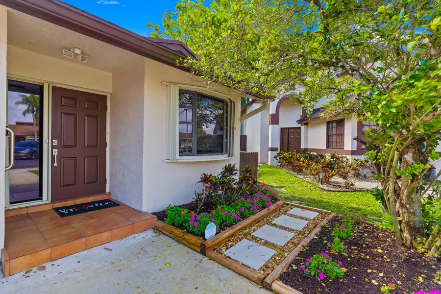 9909 SW 16th Street, Pembroke Pines, FL 33025 - #2