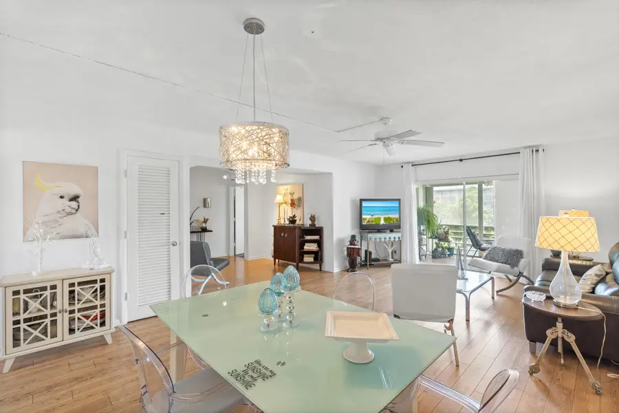 25 SE 13th Street #B3, Boca Raton, FL 33432 - #2