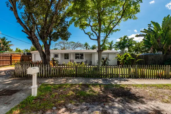 710 NE 58th Court, Oakland Park, FL 33334