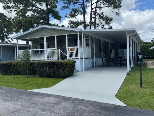 4209 Royal Manor Boulevard #136, Boynton Beach, FL 33436 - #2