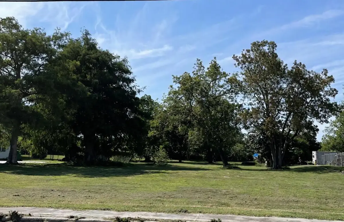 1697 Bacom Point Road, Pahokee, FL 33476 - #1