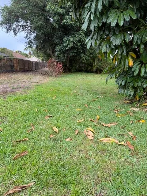 1556 W 35th Street, Riviera Beach, FL 33404 - #2