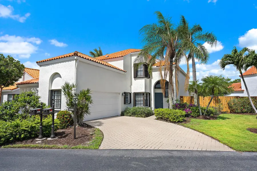 2596 La Cristal Circle, Palm Beach Gardens, FL 33410 - #2