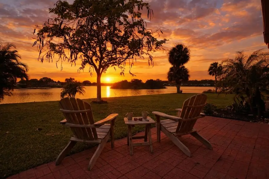 220 Seville J, Delray Beach, FL 33446 - #2