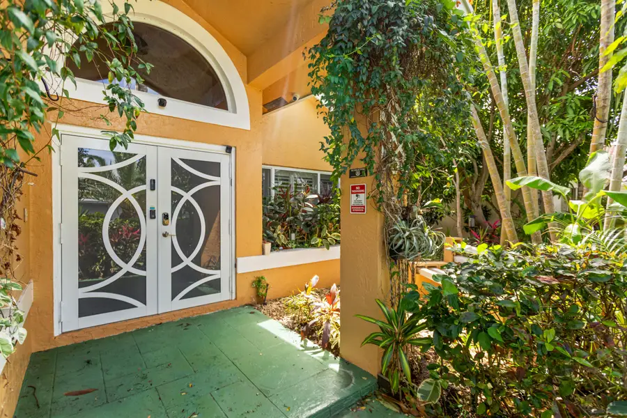 330 Prairie Rose Lane, Boca Raton, FL 33487 - #3