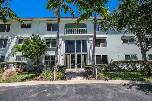 2829 NE 30th Street #302, Fort Lauderdale, FL 33306