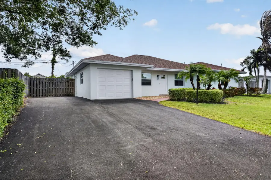 364 Venus Avenue, Jupiter, FL 33469 - #2