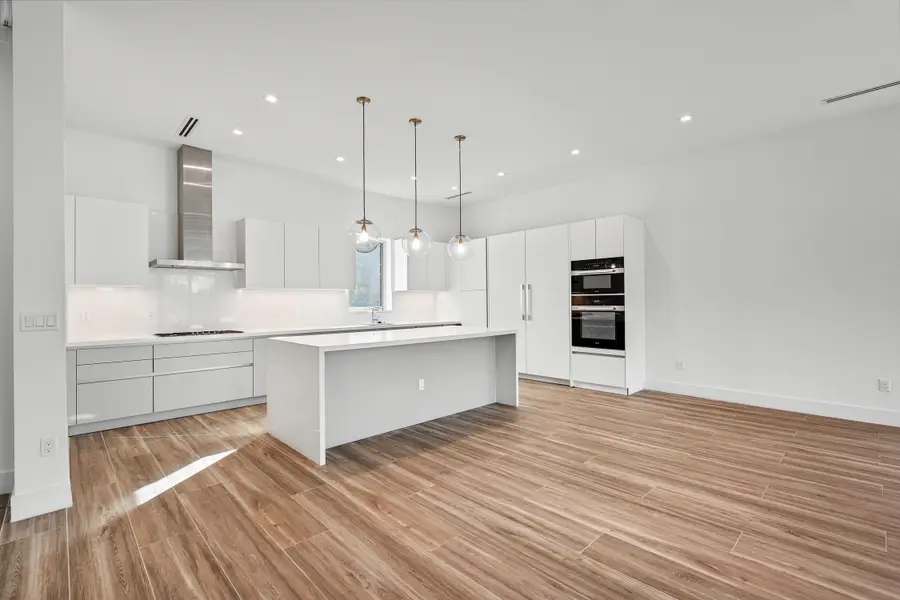 11 SE 11th Avenue, Fort Lauderdale, FL 33301 - #2