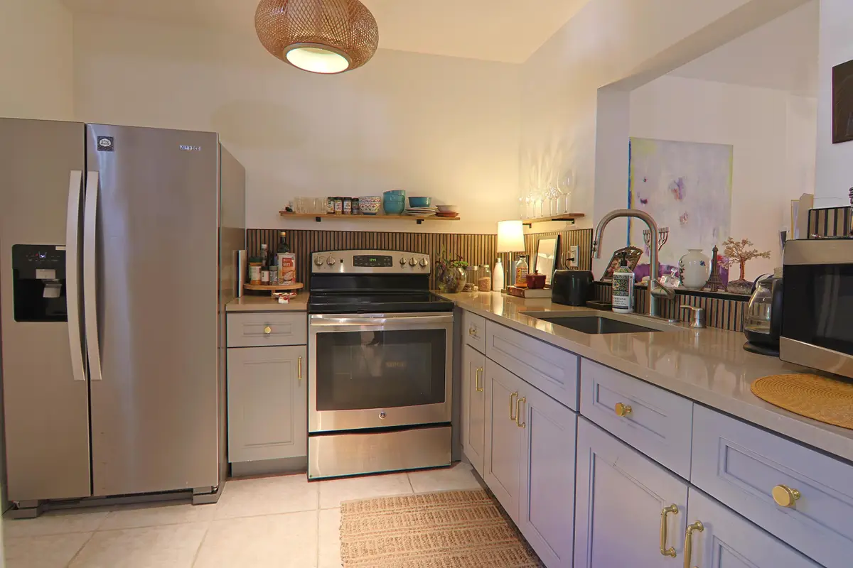 1000 NE 12th Avenue #106, Hallandale Beach, FL 33009 - #1