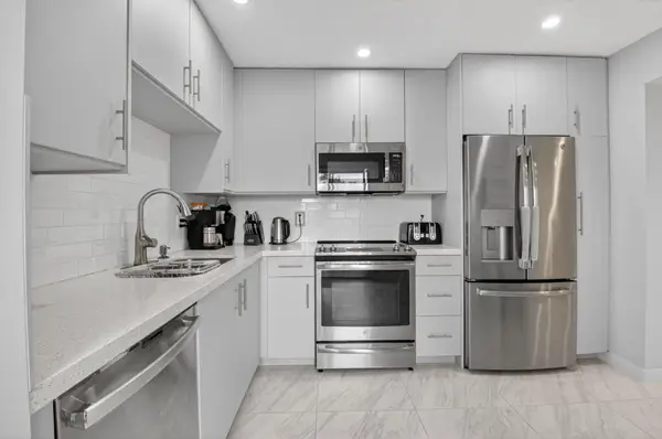 7563 Glendevon Lane #1306, Delray Beach, FL 33446