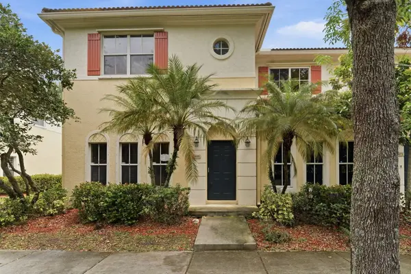 2465 SW 99th Way, Miramar, FL 33025