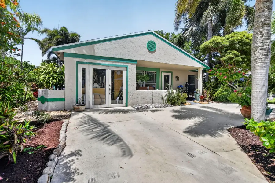 8353 Huntsman Place, Boca Raton, FL 33433 - #3