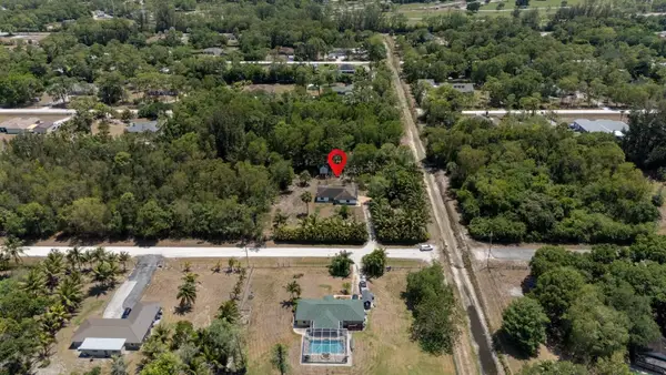 17254 32nd Lane N, The Acreage, FL 33470