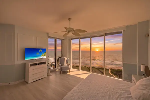 2900 N Highway, Hutchinson Island, FL 34949