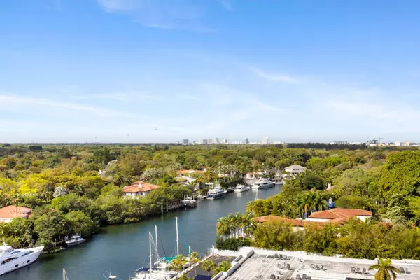 90 Edgewater Drive #Ph23, Coral Gables, FL 33133