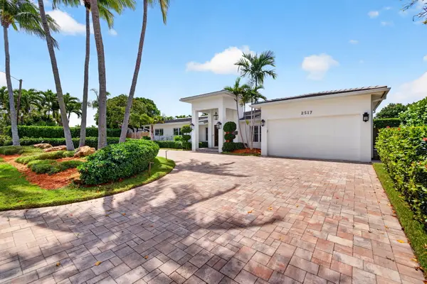 2517 NE 26th Avenue, Fort Lauderdale, FL 33305