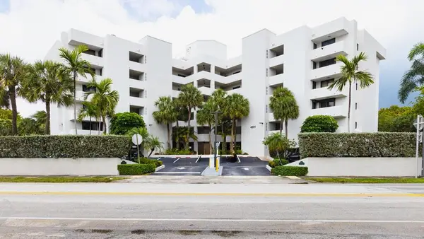 4201 N Ocean Drive #402, Hollywood, FL 33019