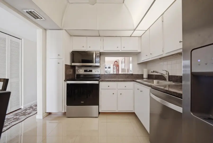 3040 Holiday Springs Boulevard #212, Margate, FL 33063 - #3