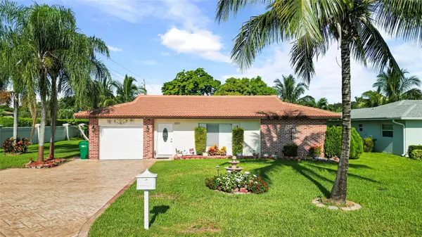 6901 NW 95th Terrace, Tamarac, FL 33321