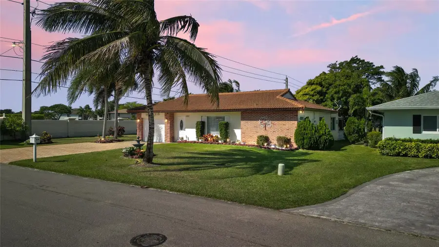 6901 NW 95th Terrace, Tamarac, FL 33321 - #3