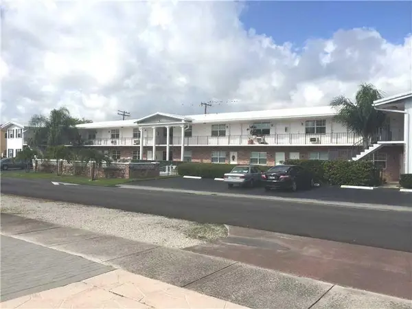 2701 Middle River Drive #19, Fort Lauderdale, FL 33306