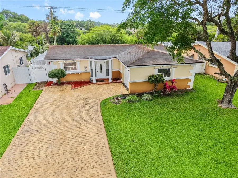 3509 Garden Lane, Miramar, FL 33023 - #2