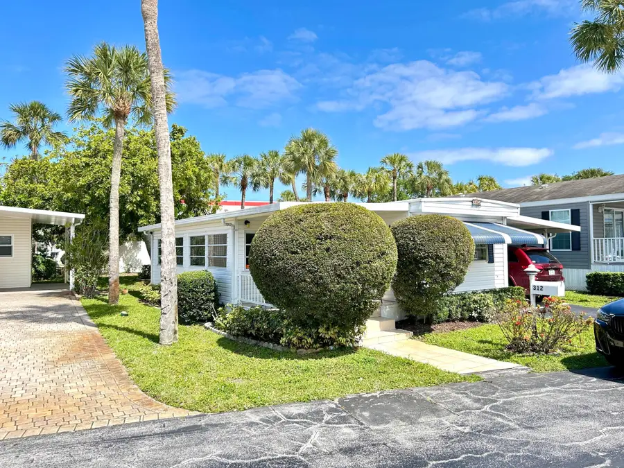 312 Hibiscus Drive, Deerfield Beach, FL 33442 - #2