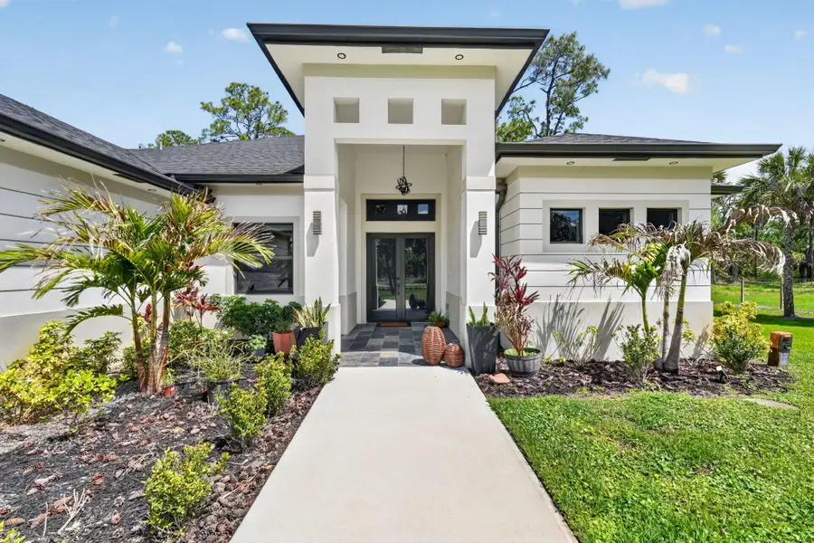 3263 SE 40th Ave Avenue Se, Naples, FL 34117 - #3