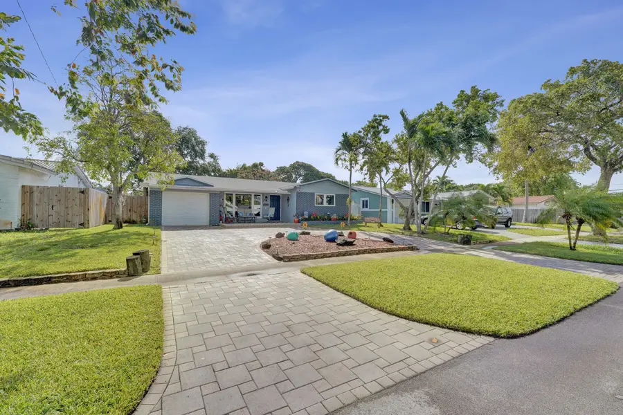 1921 N 49th Avenue, Hollywood, FL 33021 - #2