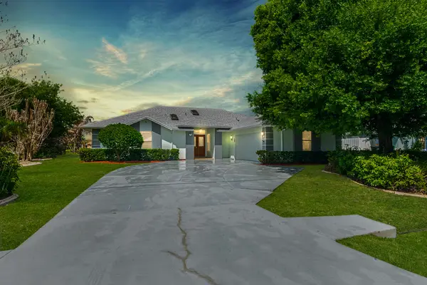 5400 NW Emblem Street, Port St Lucie, FL 34983