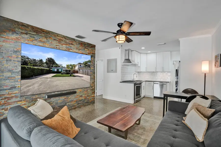 846 SW 11th Court, Fort Lauderdale, FL 33315 - #2