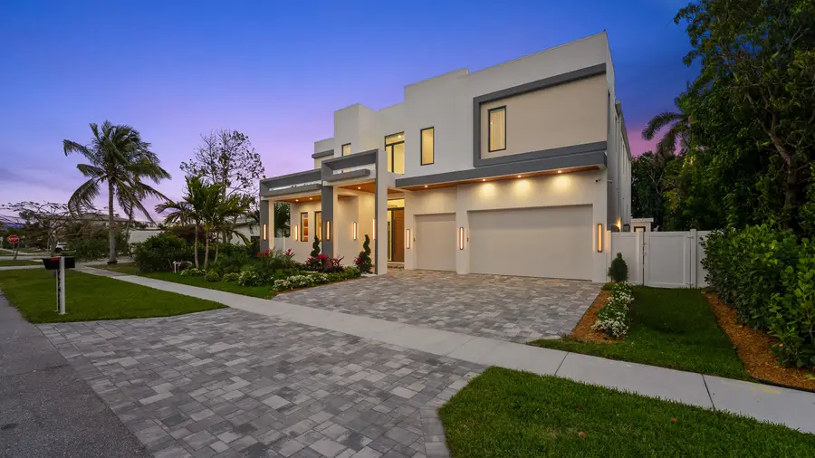 274 NE 3rd Court, Boca Raton, FL 33432 - #2