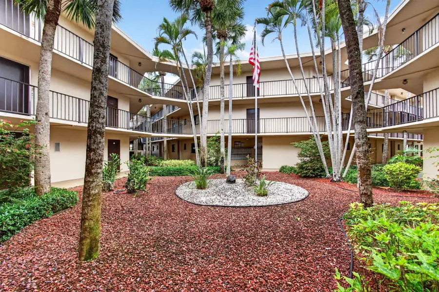 5280 Las Verdes Circle #112, Delray Beach, FL 33484 - #2