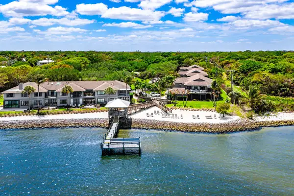 5662 SE Schooner Oaks Way, Stuart, FL 34997