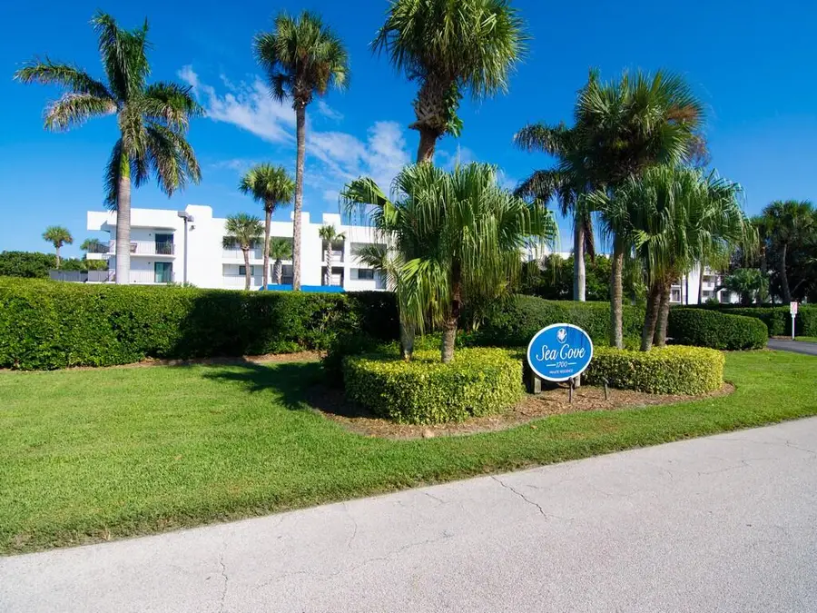 1700 Ocean Drive #306, Vero Beach, FL 32963 - #2