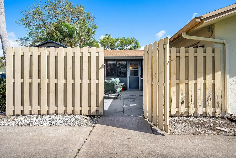 777 NW 29th Avenue #A, Delray Beach, FL 33445 - #3