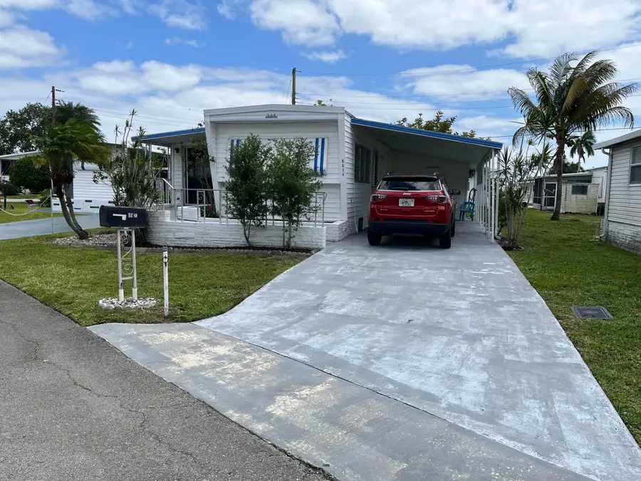 8510 SW 18th Place, Davie, FL 33324 - #2