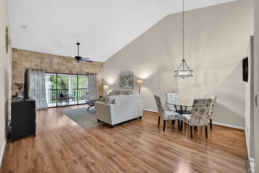 1103 Duncan Circle #202, Palm Beach Gardens, FL 33418 - #3