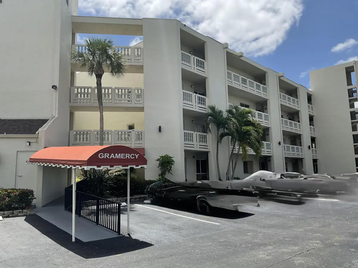 6768 N 10th Ave N #209, Lake Worth, FL 33467 - #1