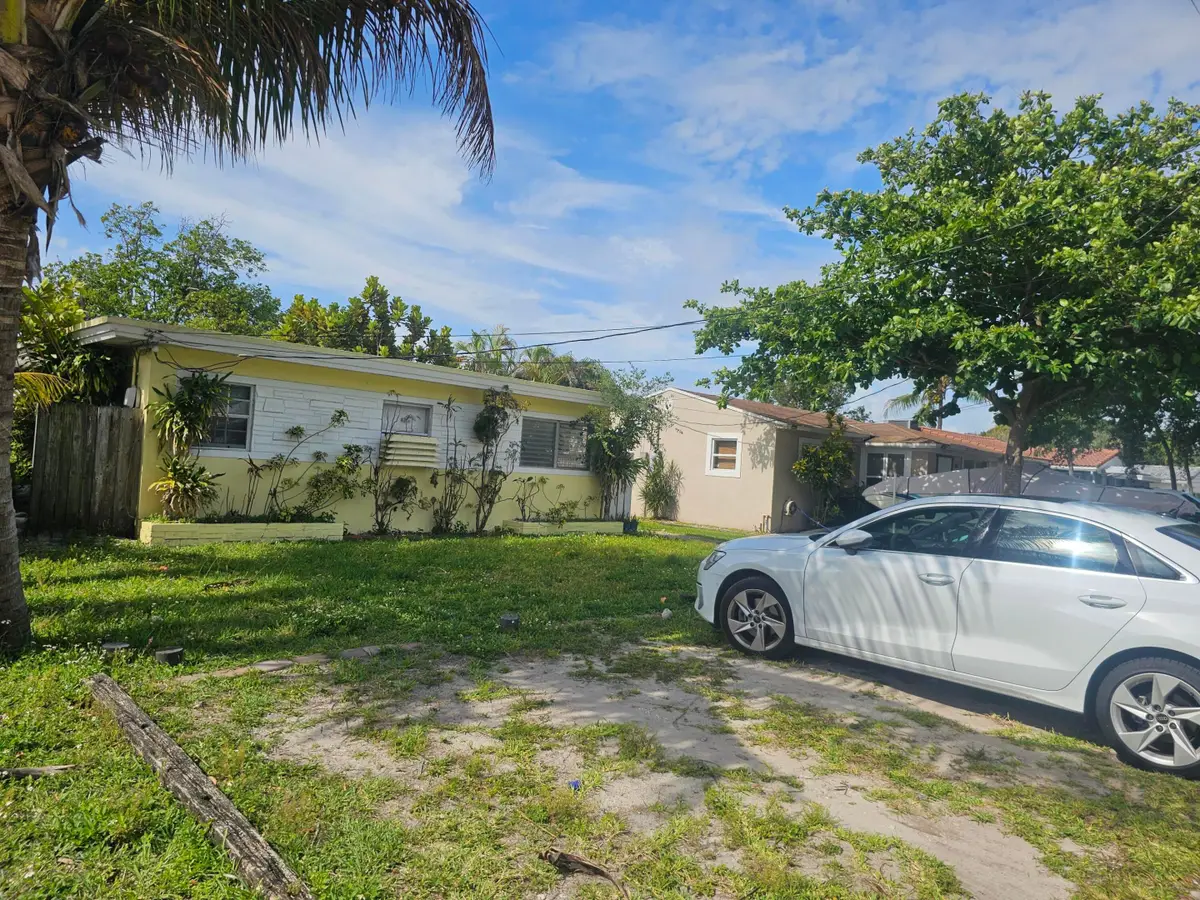2512 Arthur Street, Hollywood, FL 33020 - #1