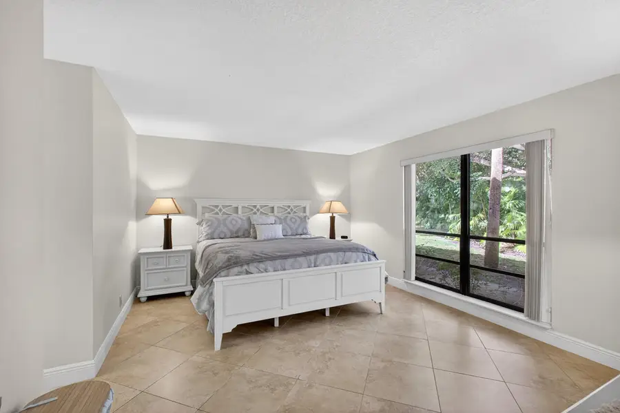 112 Brackenwood Road, Palm Beach Gardens, FL 33418 - #3