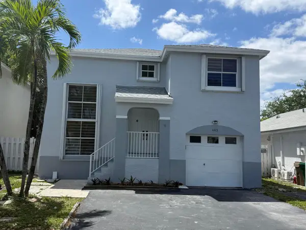 4415 SW 72nd Terrace, Davie, FL 33314